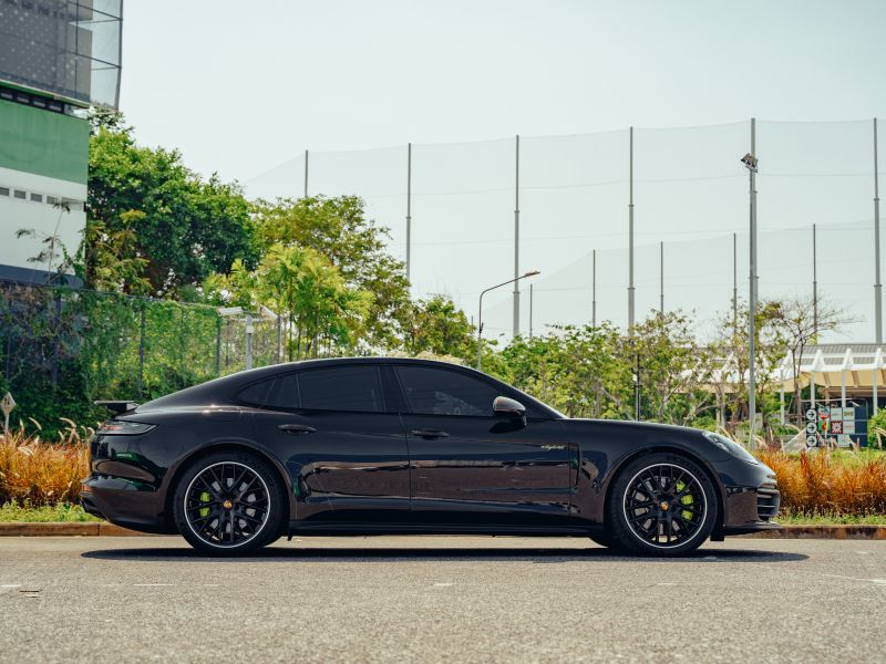 Porsche PORSCHE Panamera 4 Platinum Edition Executive