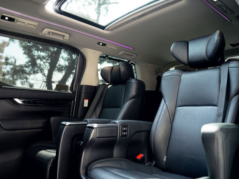 ALPHARD Vellfire ZG White ปัจจุบัน