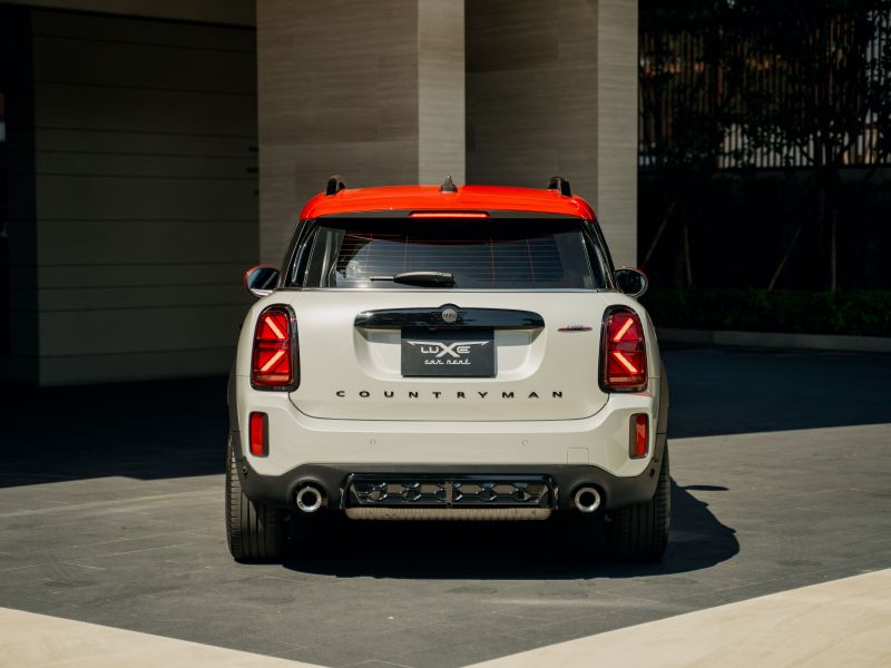 MINI MINI COUPER County Man John Coper Work 4X4 ปัจจุบัน