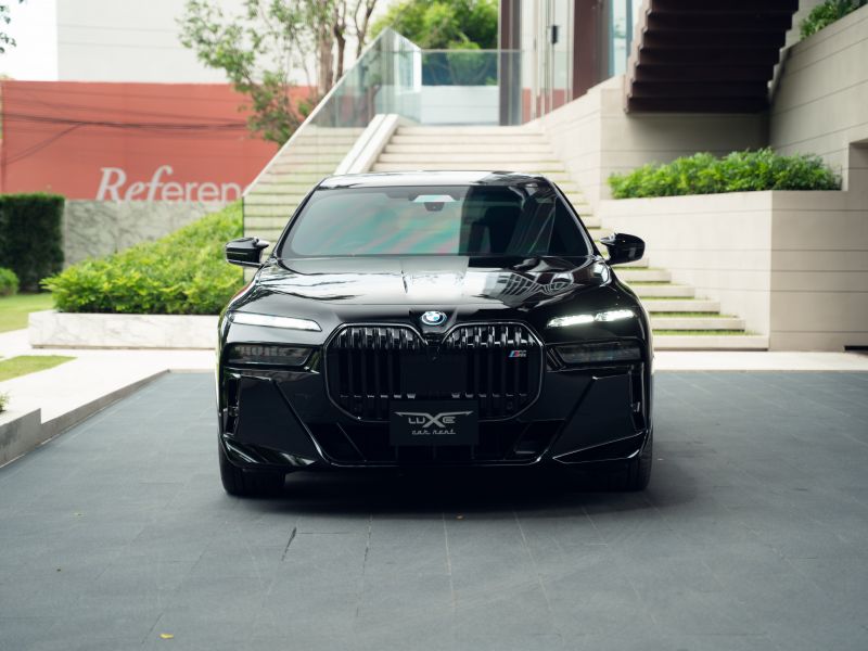 BMW BMW Series 7 M760e Plug in Hybrid -