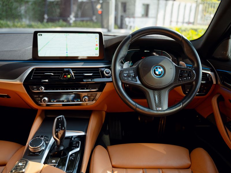 BMW BMW Series 530 E M Sport  -