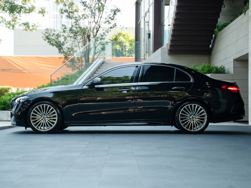 Mercedes-Benz Mercedes - Benz C Class C220 D AMG Dynamic 2023 ปัจจุบัน