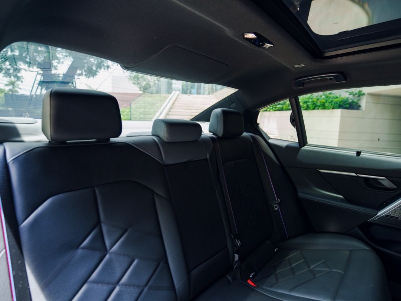 BMW BMW SERIES 5 530 E Sport Pro ( G60 ) 