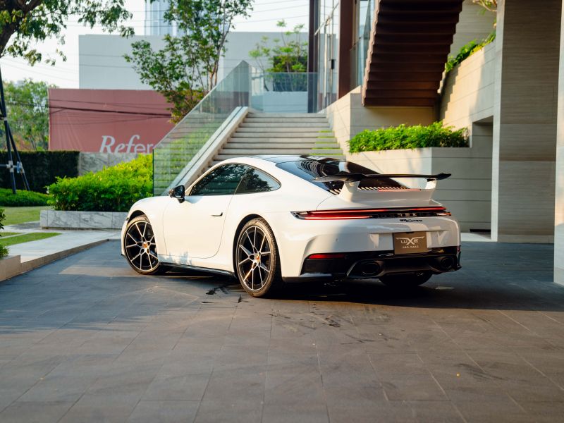 Porsche PORSCHE 911 CARARA 992.2  New Model